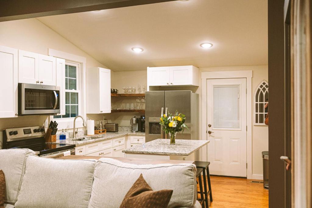 Historic Renovated 2Bd - Overlooking Downtown Knoxville Dış mekan fotoğraf
